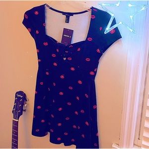 Forever 21 Skater dress with lips size Medium womans